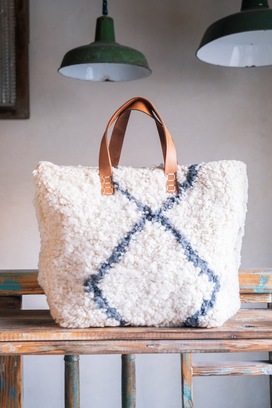 Leather & Beni Ouarain Rug Bag with Leather Straps